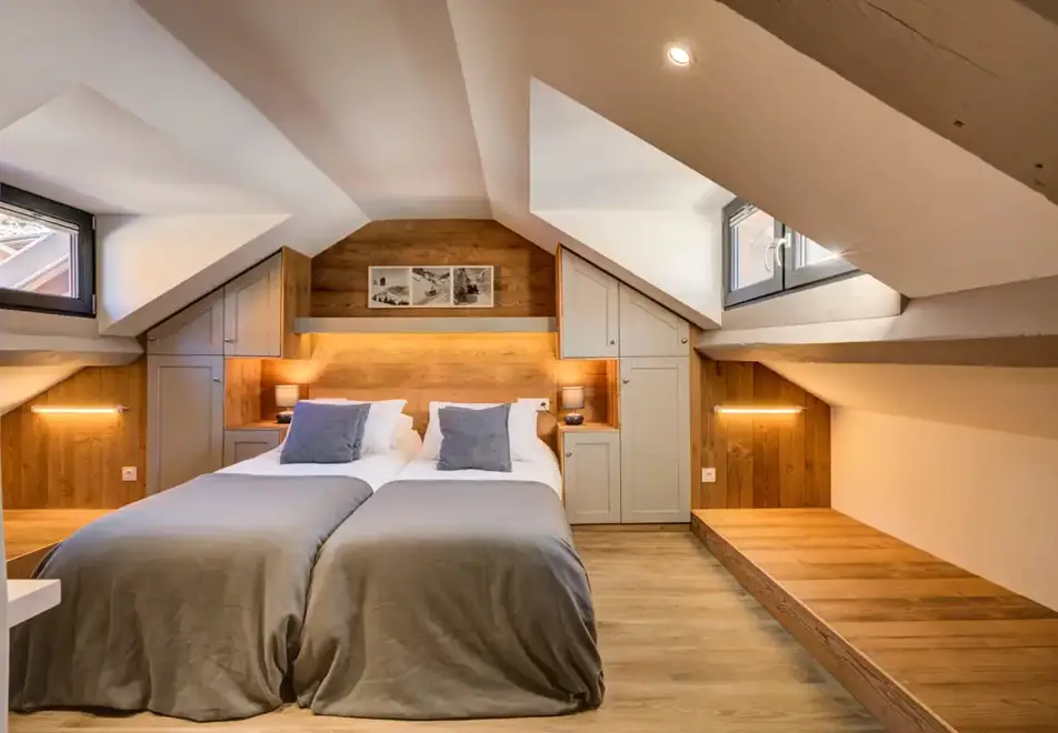 Chalets Miner 1, Plagne 1800 (self catered chalet) - Twin bedroom