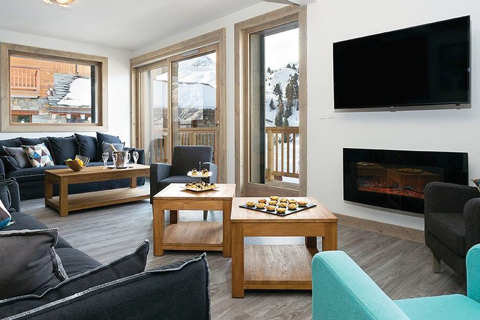 Chalet Hugo, Belle Plagne (catered chalet) - Lounge area