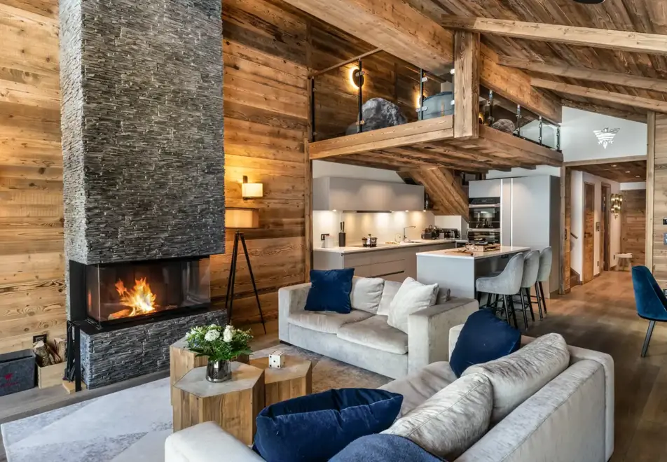 Vail Lodge, Val d'Isere (self catered apartments) - Apartment A32