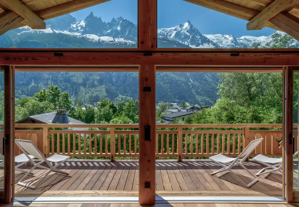 Chalet Saphir, Chamonix (self catered chalet) - Stunning location (©Adam Johnston)
