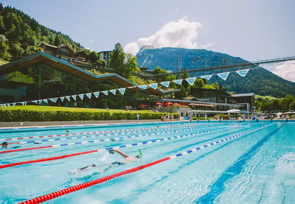 Morzine outdoor pool