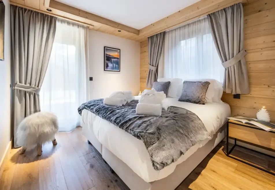 Falcon Lodge, Meribel (self catered apartments) - C01 (©Philippe Gal)
