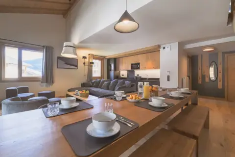 l'Eclat des Veriaz, Megeve (self catered apartments & chalets) - Typical 3 bedroom alcove apartment style