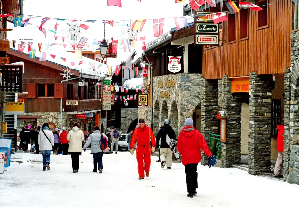 Les Coches Ski Resort © (PhilippeGal)