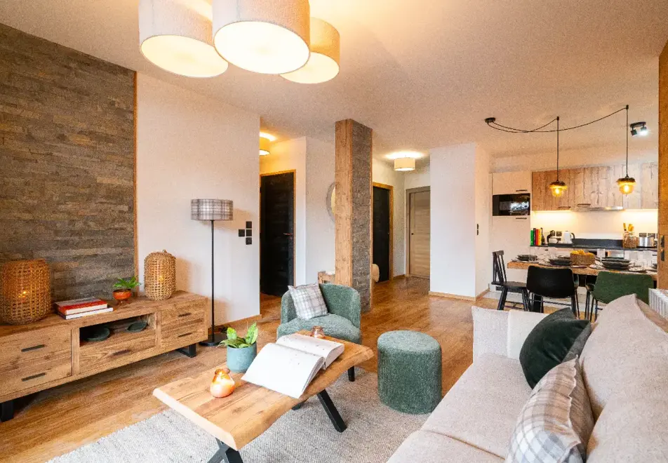 Alpeggio, Les Deux Alpes (self catered apartments) - Typical 1 bedroom alcove apartment