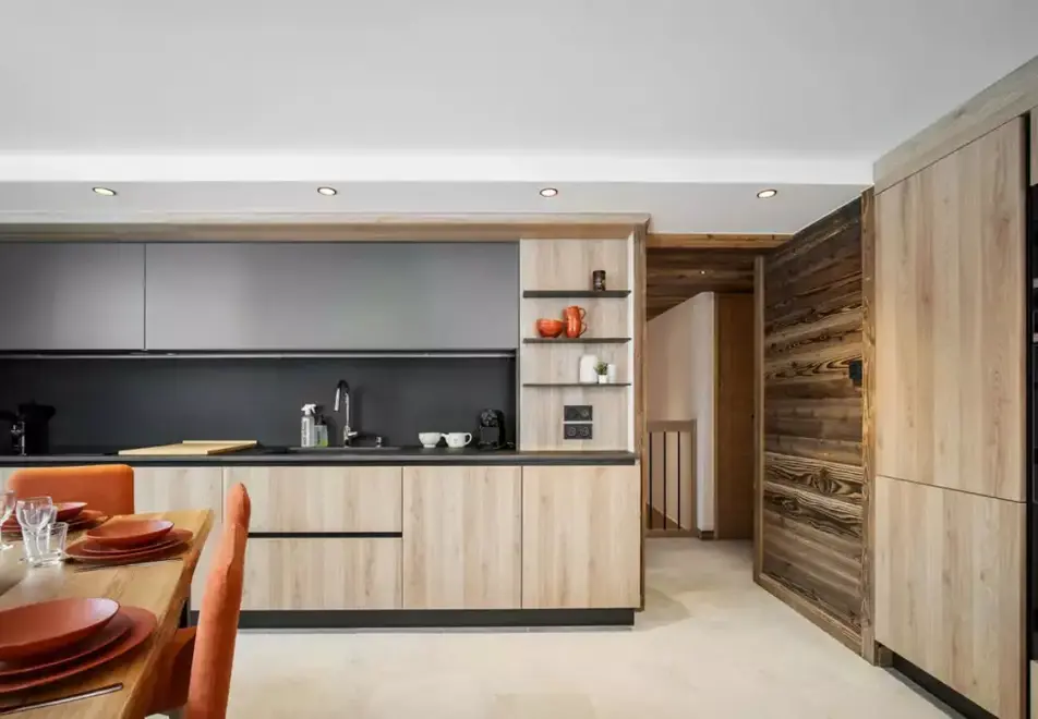 Quartz, Tignes Val Claret (self catered apartments) - Apartment 203 + 303 + 403 +503