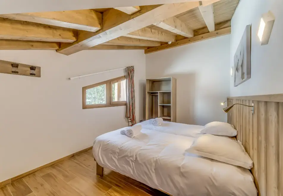 Roc Noir, La Rosiere (self catered apartments) - Apartment 402 duplex