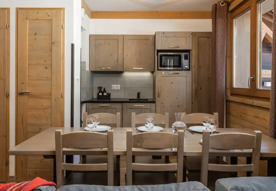 Roc Noir, La Rosiere (self catered apartments) - Apartment 404 duplex (©Samantha Henderson)