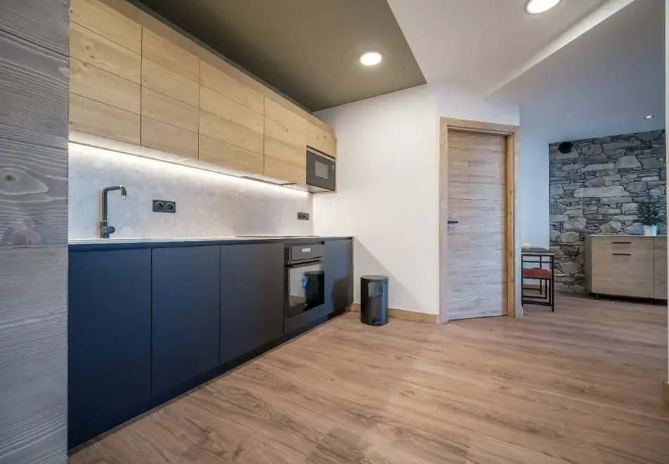 Sky, La Rosiere (self catered apartments) - Apartment 511