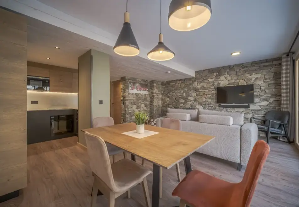 Sky, La Rosiere (self catered apartments) - Apartment 506