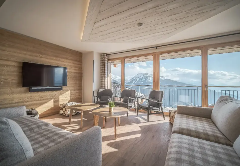 Sky, La Rosiere (self catered apartments) - Apartment 501