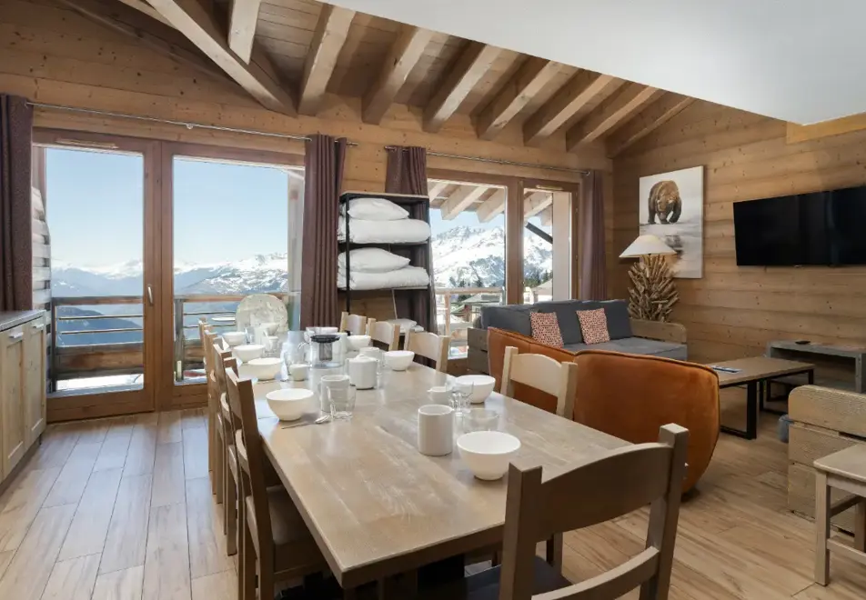 Roc Noir, La Rosiere (self catered apartments) - Apartment 202 (©Samantha Henderson)