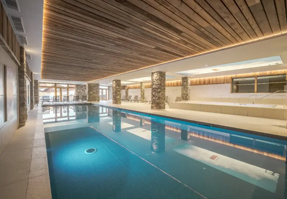 Sky, La Rosiere (self catered apartments) - Indoor heated pool