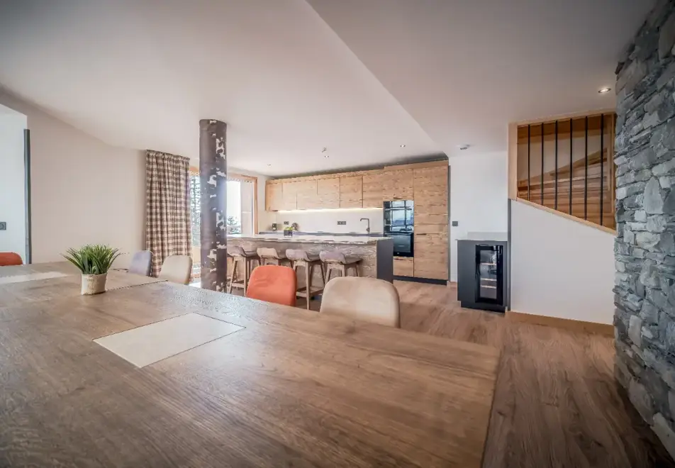Sky, La Rosiere (self catered apartments) - Apartment 202