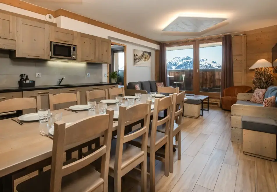 Roc Noir, La Rosiere (self catered apartments) - Apartment 305 (©Samantha Henderson)