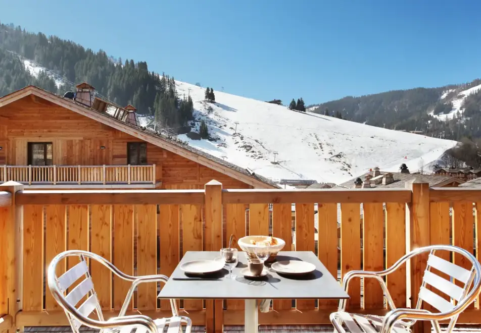 Mendi Alde, La Clusaz (self catered apartments) - Typical apartment style