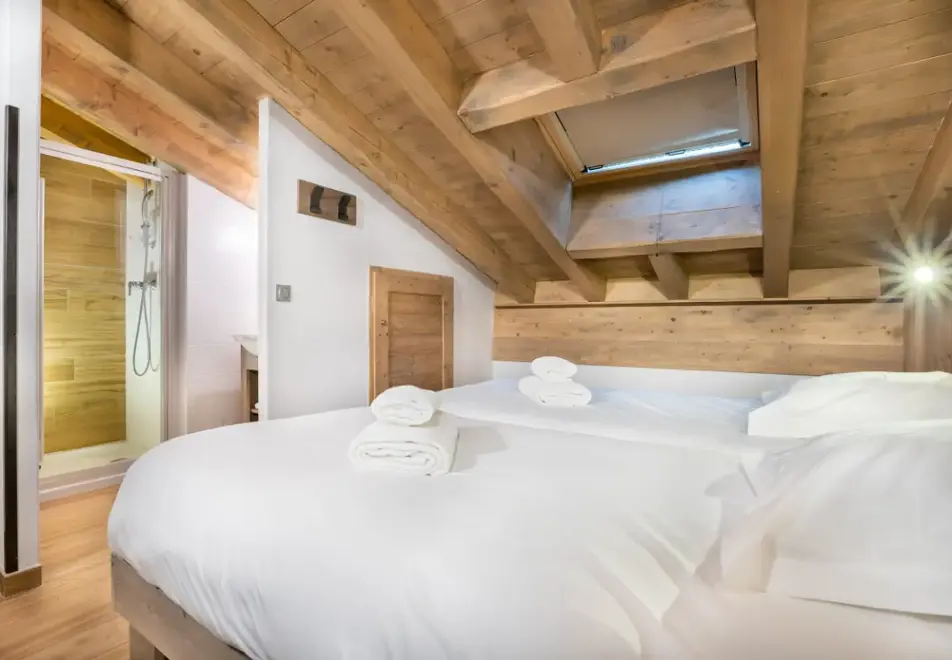 Roc Noir, La Rosiere (self catered apartments) - Apartment 403 duplex