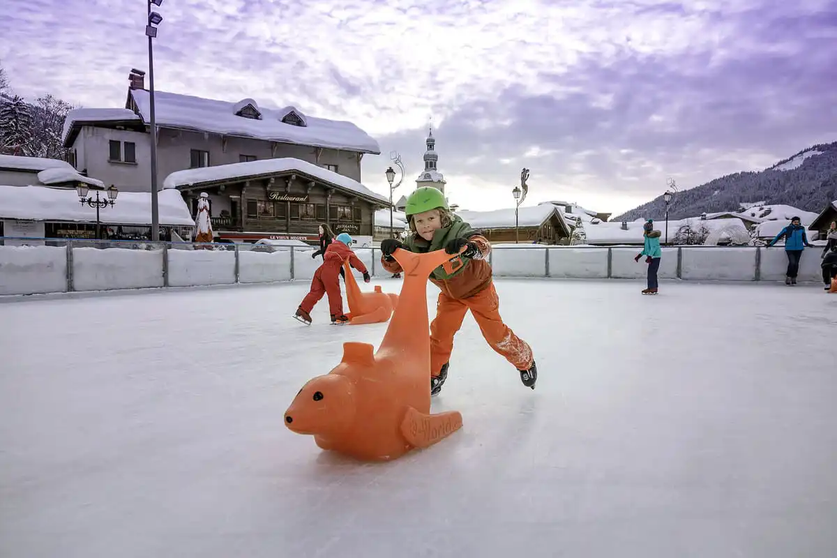 Ice skating in Megeve