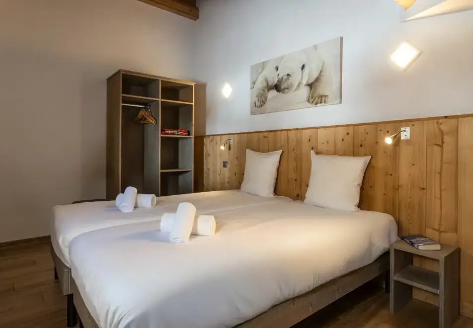 Roc Noir, La Rosiere (self catered apartments) - Apartment 405 duplex (©Samantha Henderson)
