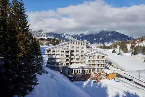 Ecrin Blanc, Courchevel 1650 (hotel)