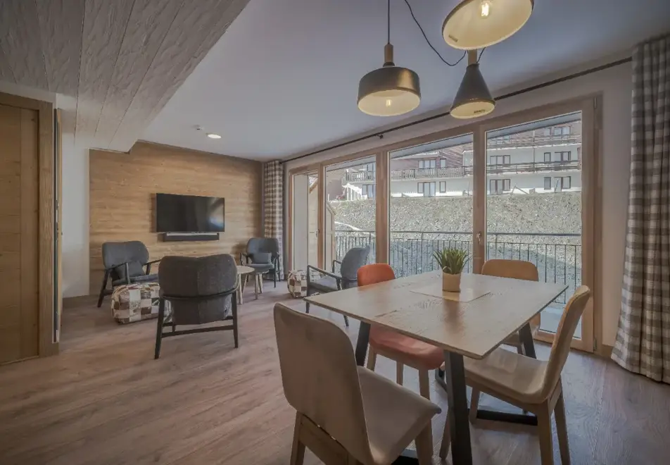 Sky, La Rosiere (self catered apartments) - Apartment 506